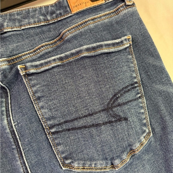 American Eagle Outfitters Dark Blue Super Hi-Rise Flare Jeans Next Level Stretch - Picture 5 of 9